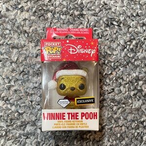 Disney Glittery Gold Winnie the Pooh Keychain
